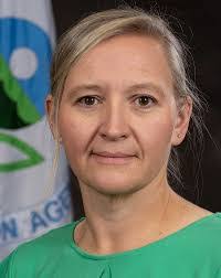 Janette Marsh's Instagram, Twitter & Facebook