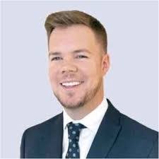 Jake Munn's Instagram, Twitter & Facebook