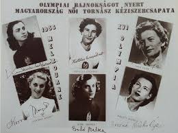 Itt 2 antik könyvet találsz kertész ágnes szerzőtől, pl.: Index Sport Duborgo Szunni Nem Akaro Tapsvihar Fogadta A Tortenelmi Aranyat