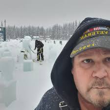 Carl Eady's Instagram, Twitter & Facebook