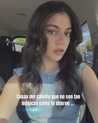 El cabello habla… y hoy lo escuchamos juntas. 💇‍♀️✨ En este vivo con la  maravillosa Eli Cabral descubrimos cómo el cabello es un lenguaje en sí  mismo: expresa emociones, etapas, duelos, cambios