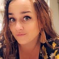 Kim Harman's Instagram, Twitter & Facebook