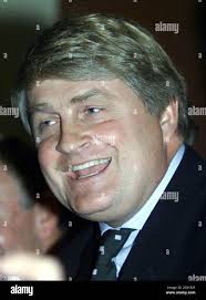 Denis obrien hi-res stock photography and images