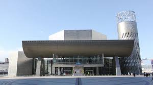Vergleiche preise für maler jü und finde den besten preis. The Lowry Salford Vereinigtes Konigreich Hisour Kunst Kultur Ausstellung