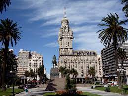 Montevideo é a capital e maior cidade do uruguai. Plaza Independencia Montevideo Wikipedia