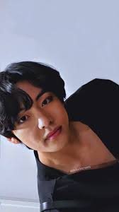 See more ideas about taehyung, kim taehyung, bts taehyung. Alive On Twitter Taehyung Kim Taehyung Kim Taehyung Wallpaper