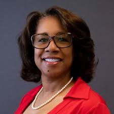 Vickie Oglesby's Instagram, Twitter & Facebook