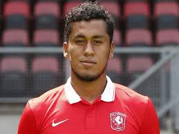 Renato Tapia vs Emeka Umeh