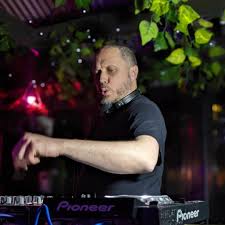 Stream Andy Golden music | Listen to songs, albums, playlists for free on  SoundCloud