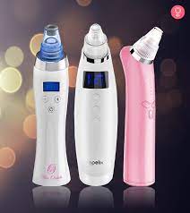 Because they draw impurities and bacteria to the surface of the skin, activated charcoal scrubs are perfect for binding to the oily residue and debris that are responsible for blocked pores (blackheads). 15 Best Pore Vacuum Cleansers You Should Buy In 2021