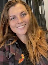 Alexis Sheppard's Instagram, Twitter & Facebook