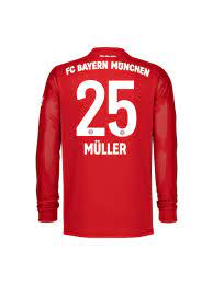 Da thomas müller zu recht zum vorbild vieler kinder geworden ist, findest du hier auch das passende müller kindertrikot. Thomas Muller Jersey Official Fc Bayern Online Store