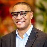 Phillip Parrish's Instagram, Twitter & Facebook