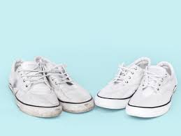 How To Clean White Shoes So They Look New Again How To Clean White Shoes White Shoes Clean Shoes