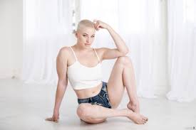 Horny tranny fucking cute skinny girls pussy and asshole live at sexyc. Short Hair Pornstars Top 25 Short Hair Girls In 2020 Xxxbios