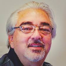 Tami Schuster's Instagram, Twitter & Facebook