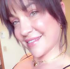 Wondering if anyone else has experienced this. I've been doing nails for a  little over a year now and in the past few months I've noticed when I go to  paint nails