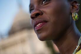 Here's how fashion designers imagine a woman dressing when she's in the  Oval Office