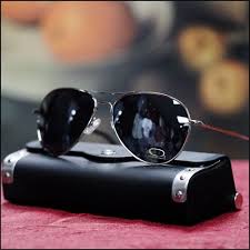 We All Love Cheap Oakley Sunglasses Lunettes De Soleil Homme Lunettes De Soleil Lunette Persol