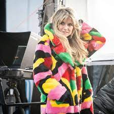 Wann läuft die wiederholung von gntm? Gntm 2021 Heute Alle Neuerungen Rund Um Die Aktuelle Staffel Der Topmodel Show Mit Heidi Klum Film Tv Serien