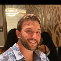 Alex Slivka's Instagram, Twitter & Facebook