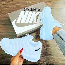Love Instagood Memes Meme Fashion Food Funny Me Travel Merrychristmas Photography Meal Meer Followme Kicks Shoes Sneakers Fashion Cute Nike Shoes