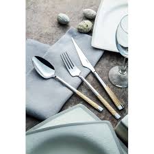 Kullanım önerilerine uyulduğu sürece parlaklıklarını ve şık görünümlerini ilk günki gibi korur. Emsan Elegance Side Gold 84 Parca Luks Kutulu Catal Kasik Bicak Takimi Emsan