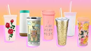 Supaya kehadiran anda berkesan di mata sahabat, berikanlah kado spesial lamaran untuknya. Murah Hadiah Untuk Kawan Perempuan