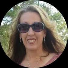 Danielle Allgood's Instagram, Twitter & Facebook