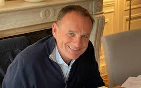 Frank Lanoux déclare son amour à la radio