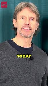 Tom Kearin's Instagram, Twitter & Facebook