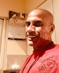 When you are bored don't pick up your phone and start pressing, surfing  through the internet and social media. In many cases, I've used my period  of boredom to think, reflect and