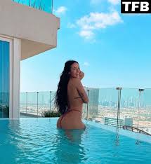 Paulina Ljubas Nude & Sexy Collection (17 Photos) | TheFappening