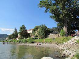 Here is a large catalog of residences in lower. Baden Wachau Badeplatze Und Bader