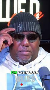 Quan Mitchell's Instagram, Twitter & Facebook