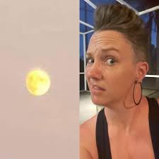 What a beautiful moon tonight, God is amazing