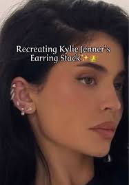 @Kylie Jenner how’d we do?🤍✨😉 #earstack #kingkylie #kardashians  #kyliejenner