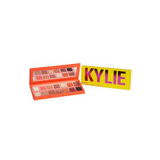 Kylie jenner just launched her kylie cosmetics 2018 summer collection, and i, of course, put it to the test for you! Kylie Cosmetics The Summer Palette Kyshadow Collection Palette Fards A Paupieres