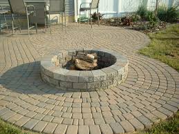 How Many Pavers For Fire Pit Cinder Block Fire Pit Paver Fire Pit Fire Pit Patio