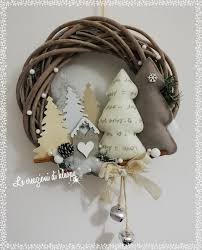 Ghirlanda Natalizia In Vimini Ghirlande Di Natale Ghirlanda Natalizia Fai Da Te Feltro