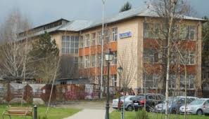 Sunt 104 de medii de 10 la examenul de bacalaureat, în întreaga țară, în timp ce anul trecut au fost 97 de medii de 10, înainte de contestații. Topul Liceelor Din BacÄƒu DupÄƒ Mediile De La Bacalaureat Ziarul De BacÄƒu