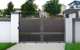 Portail En Fer Lila Noir Mat Coulissant 3 X 1 82 M Portail En Fer Portail Noir Mat
