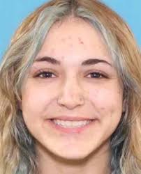 🚨MISSING🚨 We are trying to locate 19-year-old Alyssa who left home near  East Park and Gupton early this morning and may be suffering from a medical  emergency. Call 9-1-1 immediately if you