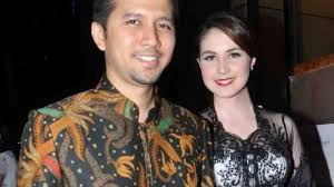 Image result for 6 Potret Rumah Arumi Bachsin yang Nyaman di Trenggalek