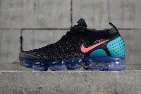 One of its first iterations is in this combination of black with white across its flyknit upper, while hot punch accent. Vapormax 2 0 Hot Punch Shop Clothing Shoes Online
