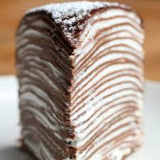 On A Fait Un Gateau De Crepes Au Chocolat Qui Va Vous Donner Faim Recette Crepe Crepes Au Chocolat Gateau Crepe