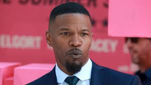 A Heartbreaking Look At Jamie Foxx's Relationship With His Parents