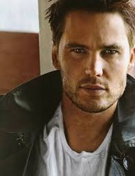 Melissa Rutter (mellyrutter)