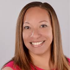 What are some of the things that those who thrive at work have in common? A  life outside of work, a clear focus