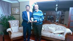 Gülen türkiye'den ayrıldıktan sonra bir hafta benim aleyhimde birçok gazete ve. Ziyaret Gazeteci Yazar Abdurrahman Dilipak Izmir Ilim Egitim Kultur Ve Yardimlasma Dernegi